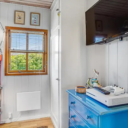 Casa vacanze Awesome In With Wifi Nyborg